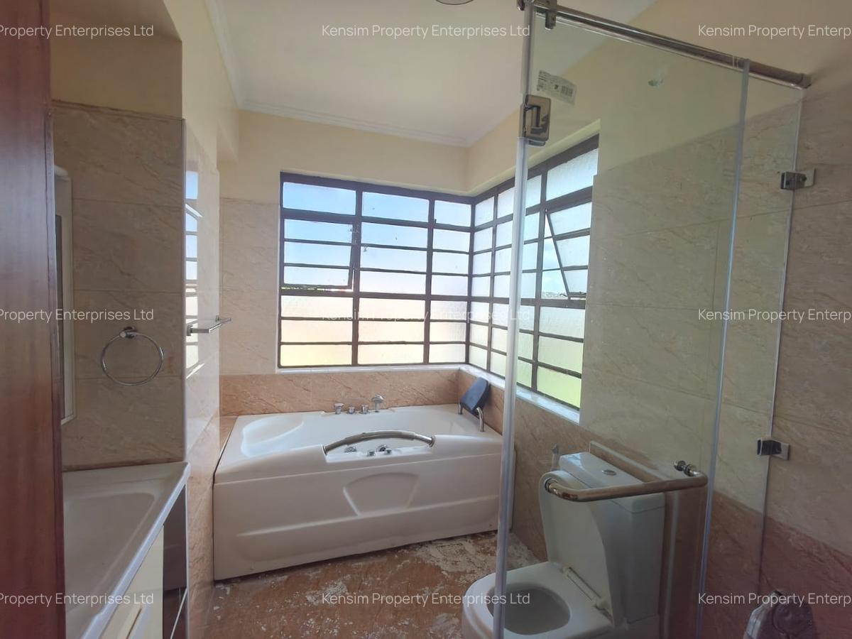 4 Bed Townhouse with En Suite in Kiambu Road - 6