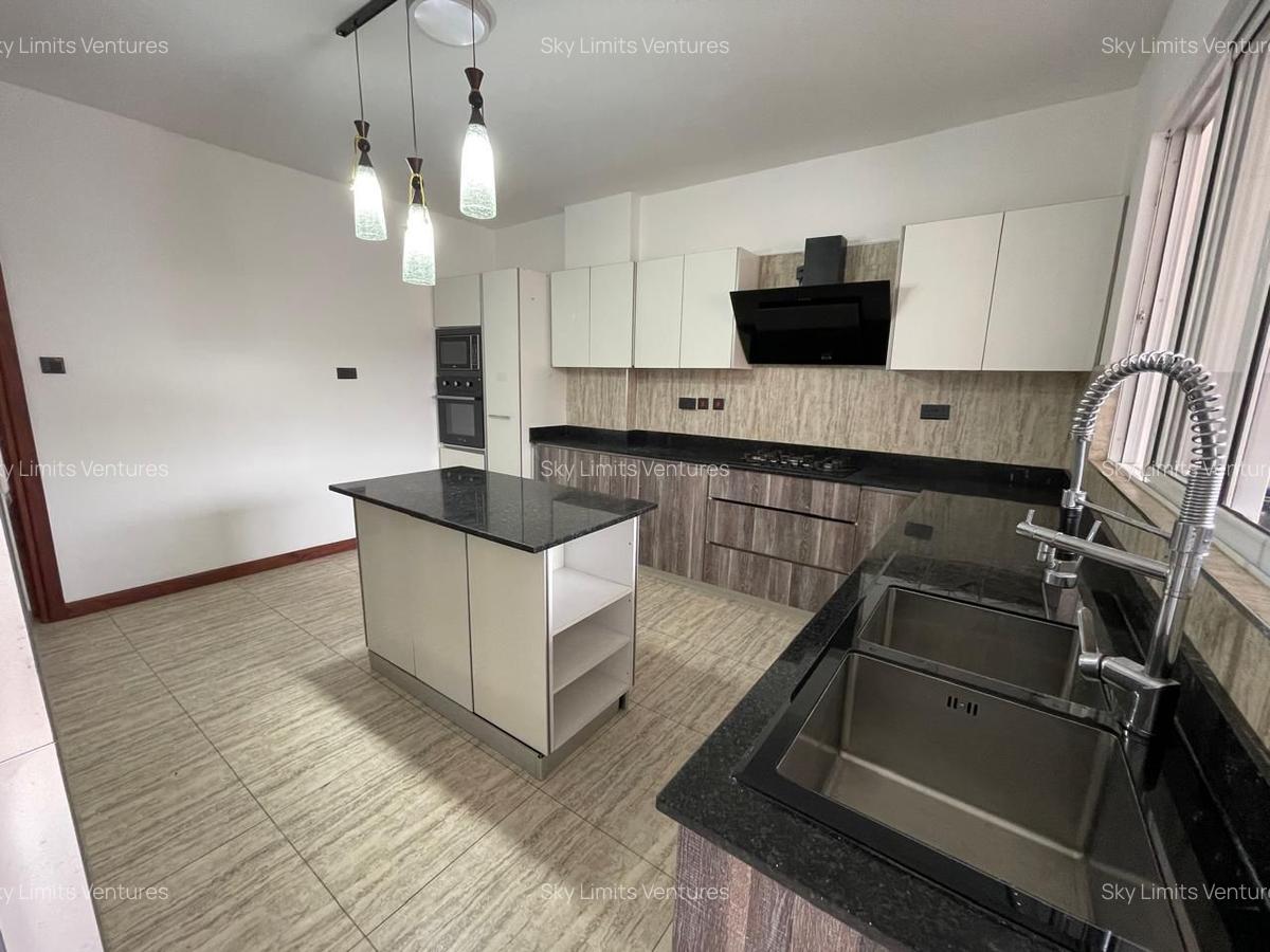 4 Bed Apartment with En Suite at General Mathenge - 2