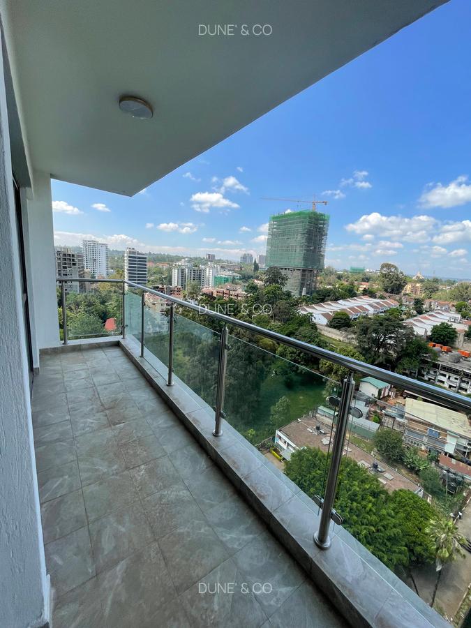 2 Bed Apartment with En Suite in Riverside - 8