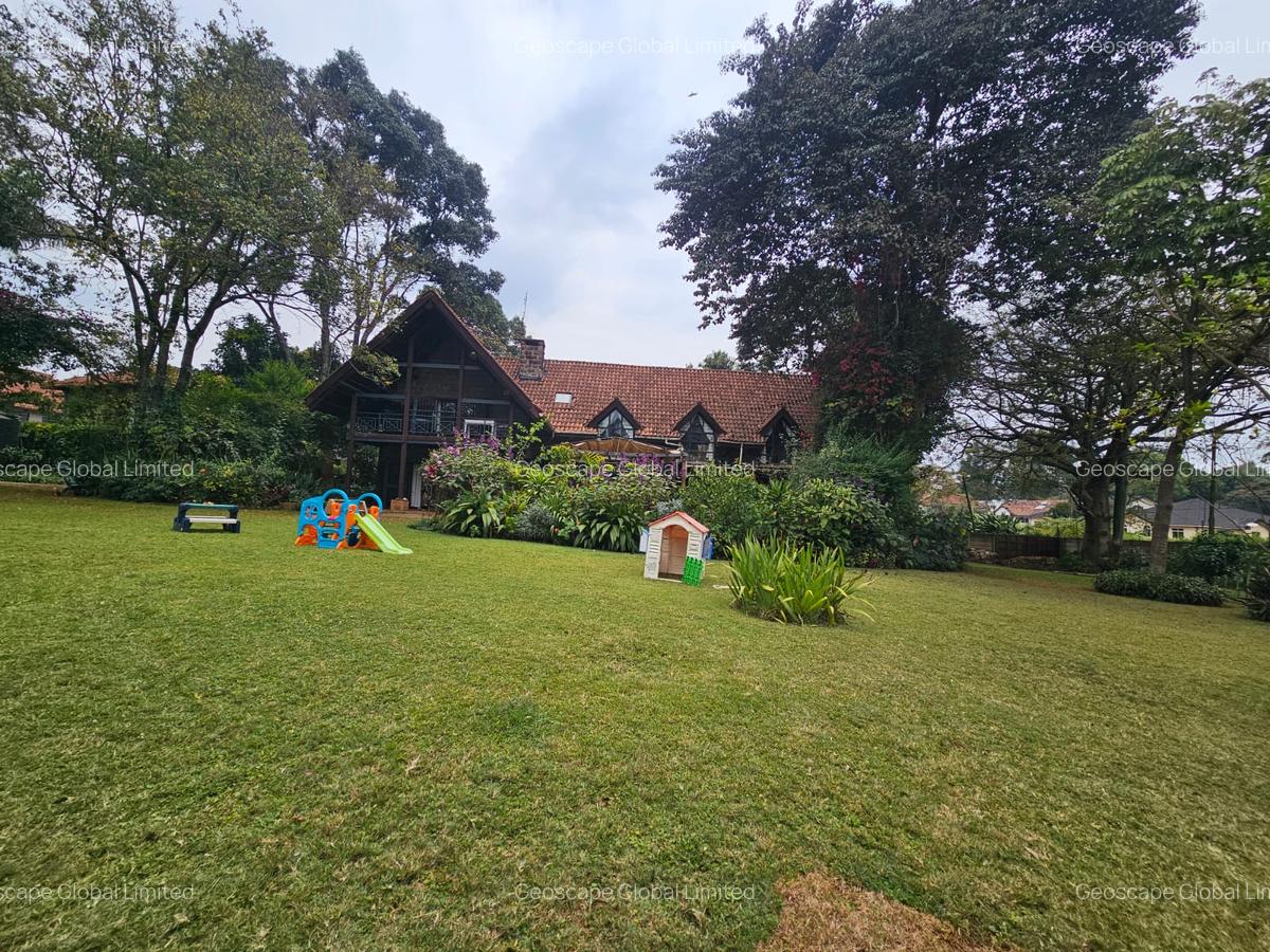 4 Bed House with En Suite in Nyari - 10