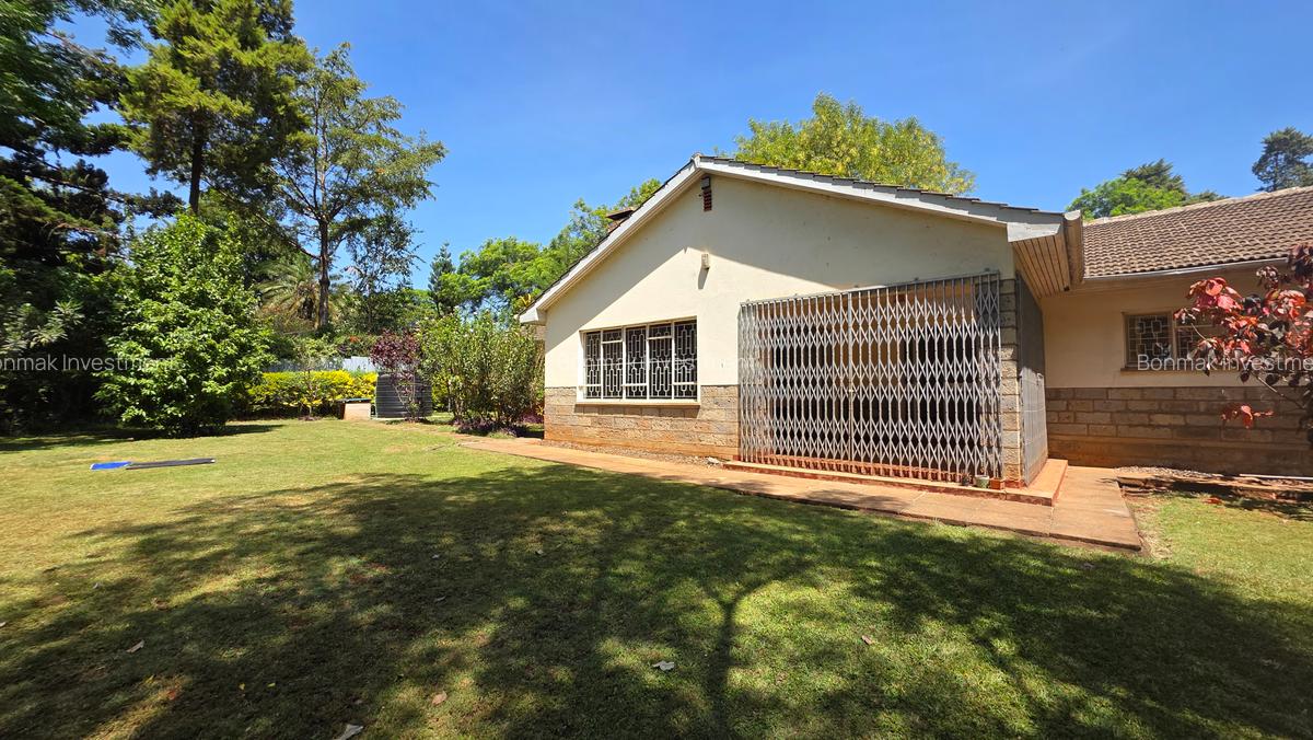 4 Bed House with En Suite at Old Runda - 20