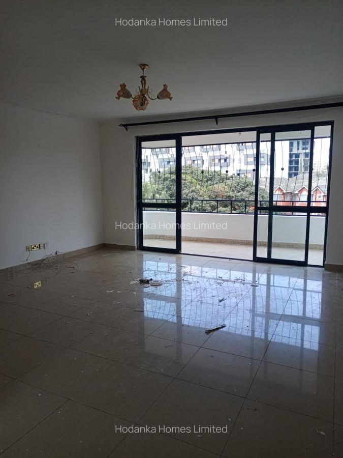 Serviced 3 Bed Apartment with En Suite in Kileleshwa - 9