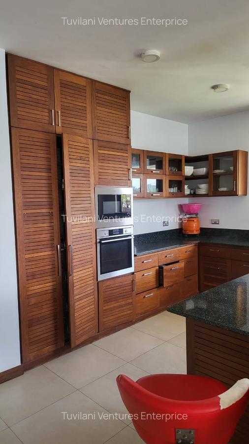 Serviced 3 Bed Apartment with En Suite at Nyali Mombasa - 12