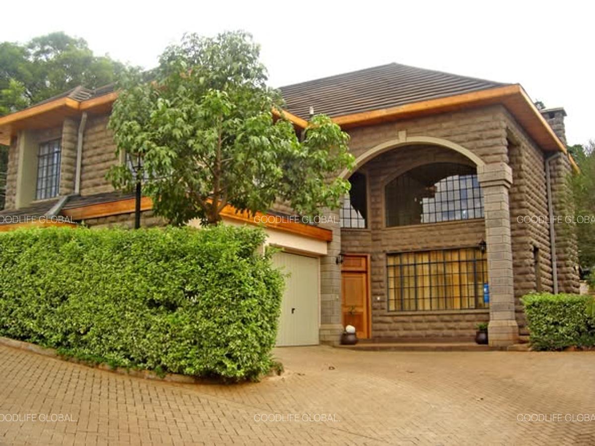 4 Bed Townhouse with En Suite at Spring Valley - 3