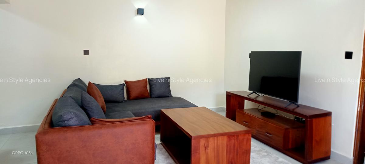 1 Bed House with Garden in Runda - 5