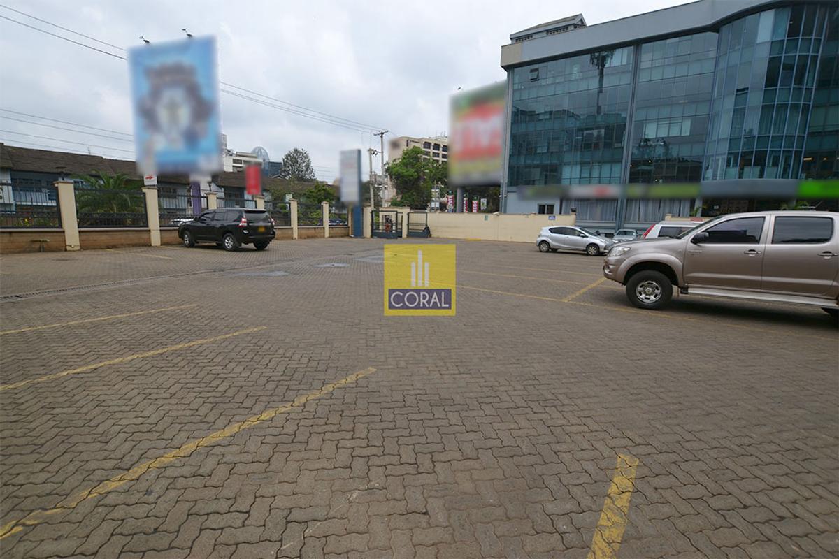 Office with Backup Generator in Westlands Area - 13