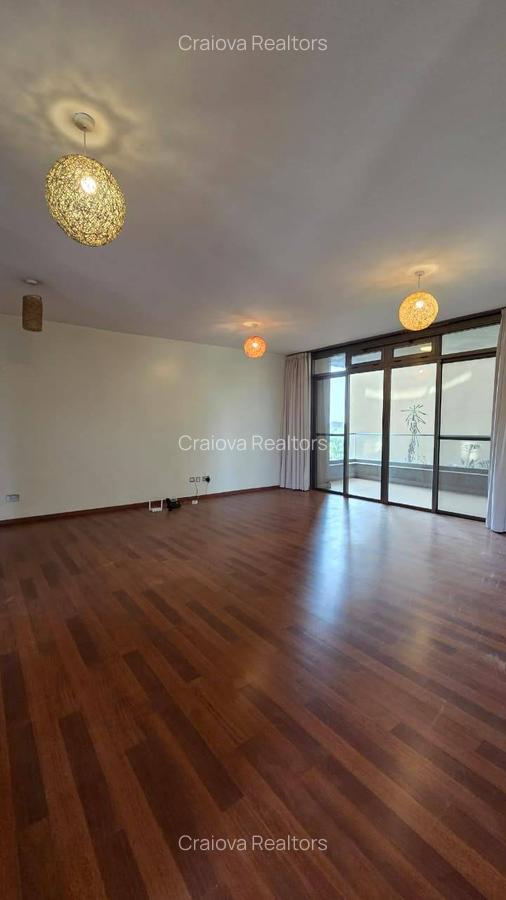 3 Bed Apartment with En Suite at 6Th Parklands - 8