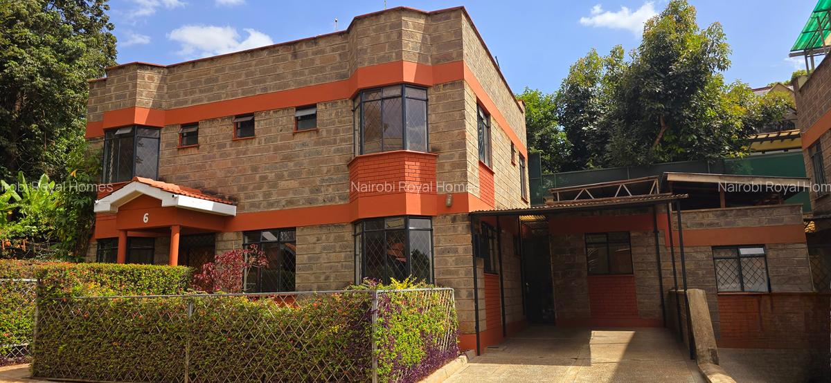 4 Bed Townhouse with En Suite at Convent Drive - 3