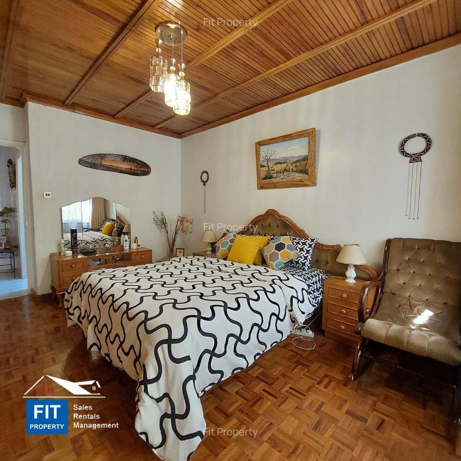 3 Bed House with Garden in Parklands - 10