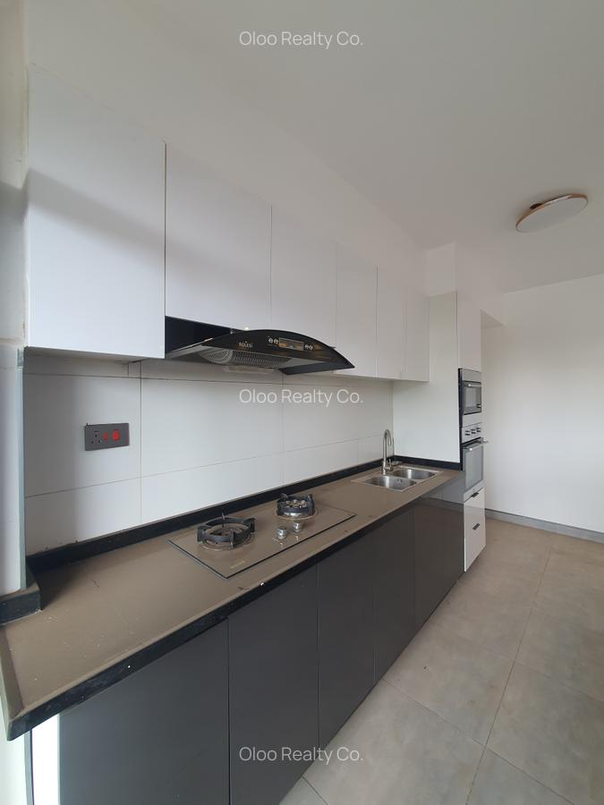 3 Bed Apartment with En Suite at Oloitoktok Road - 4