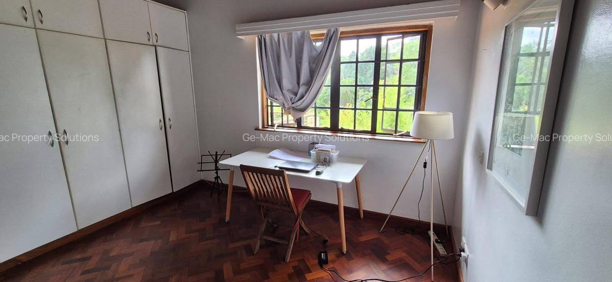 4 Bed House with En Suite in Runda - 15