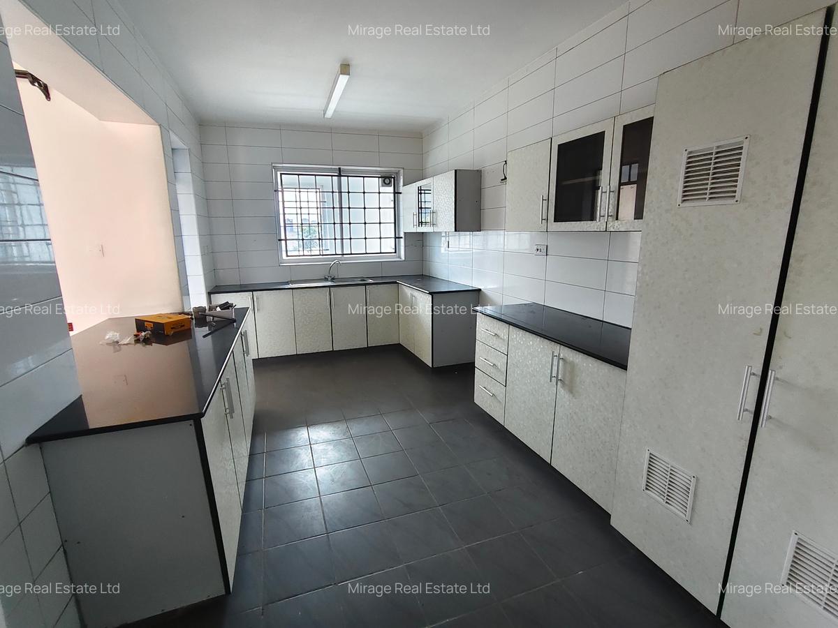 3 Bed Apartment with En Suite in Rhapta Road - 20