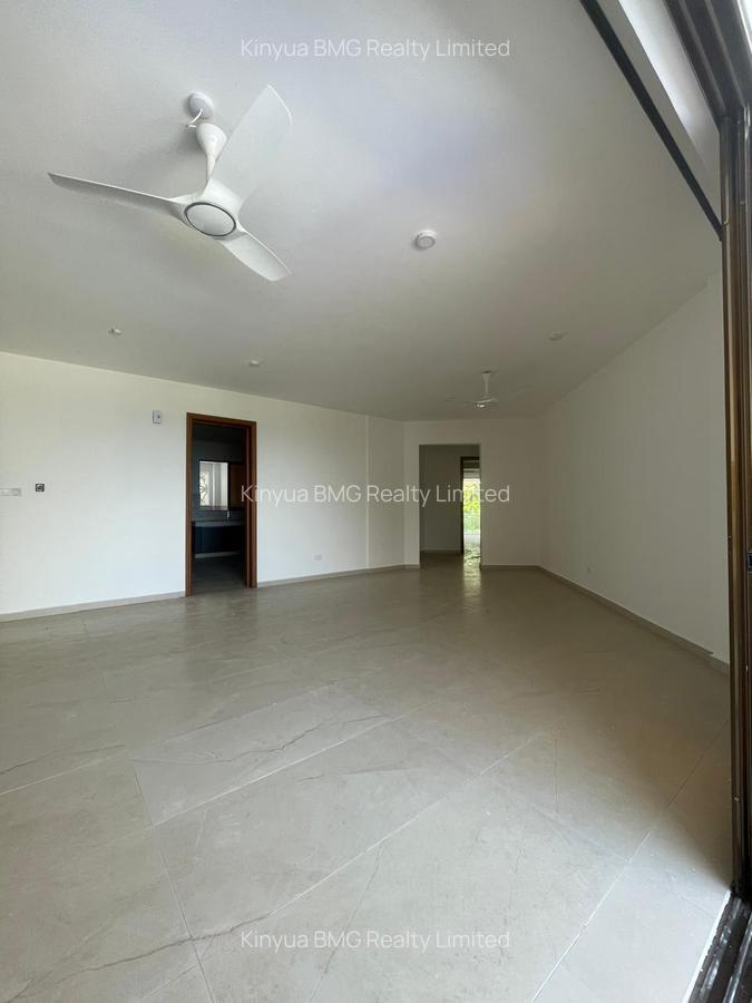 Serviced 3 Bed Apartment with En Suite in Nyali Area - 14