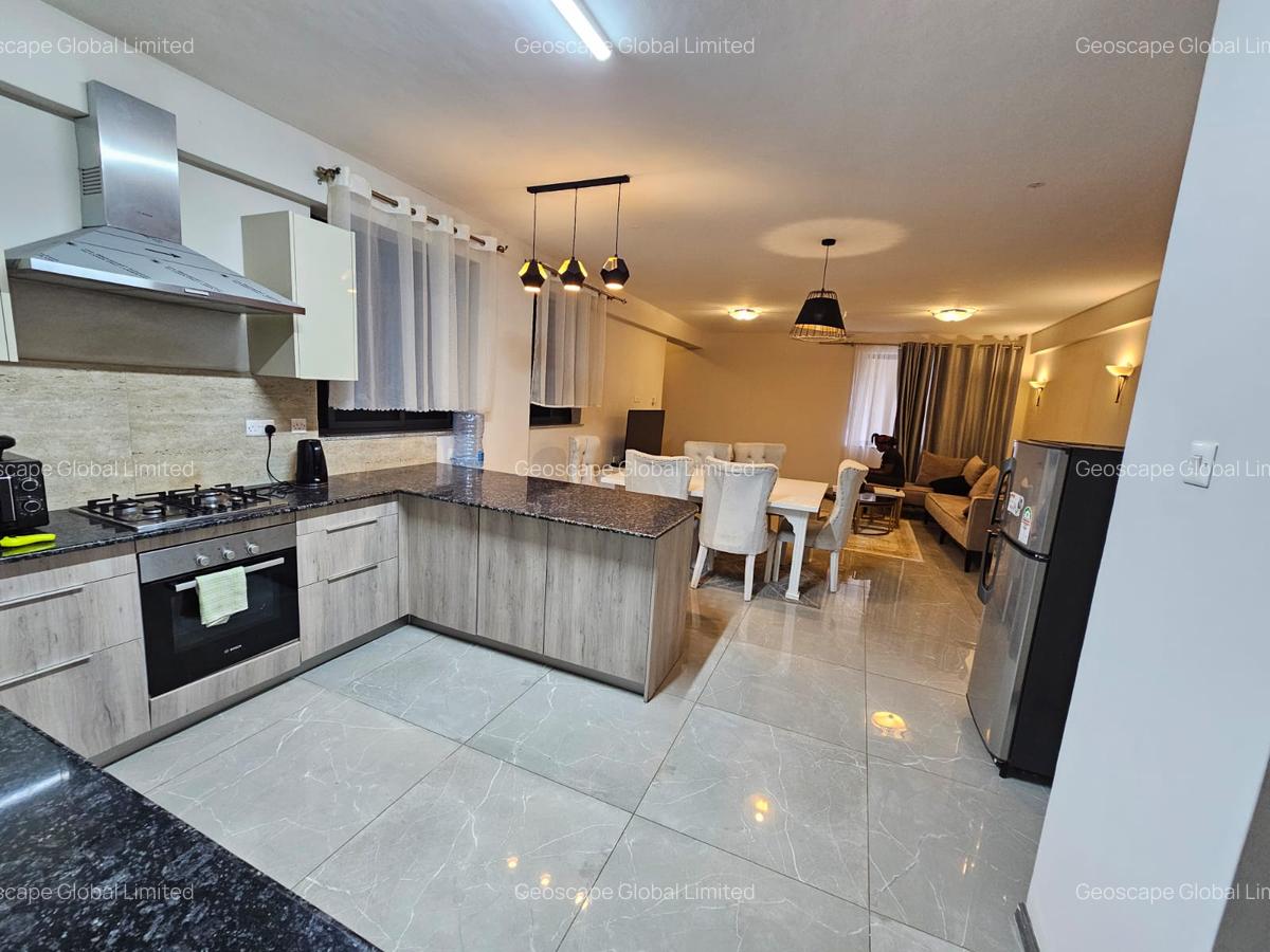 3 Bed Apartment with En Suite in Riverside - 6
