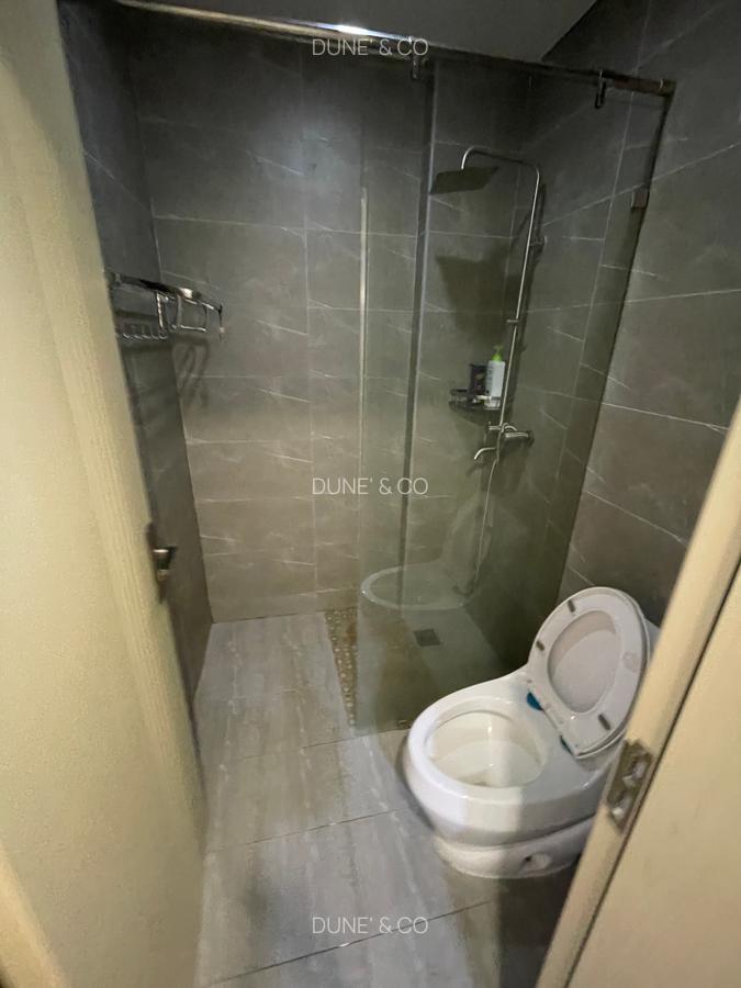 Serviced 1 Bed Apartment with En Suite in Kileleshwa - 9