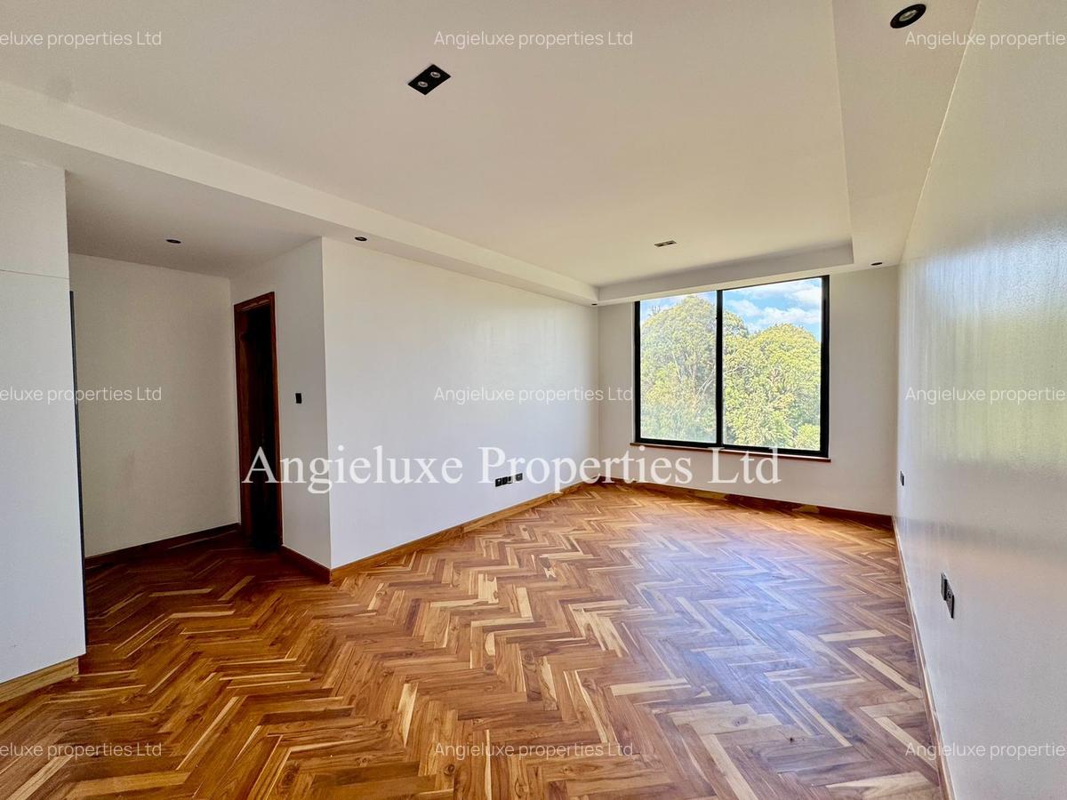 4 Bed Apartment with En Suite at Peponi Road - 20