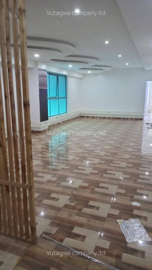 Office with Service Charge Included in Kilimani - 1