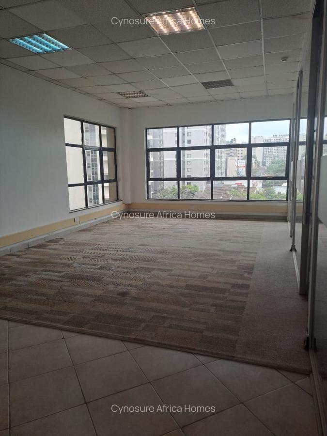 1,100 ft² Office with Service Charge Included at Kilimani - 3