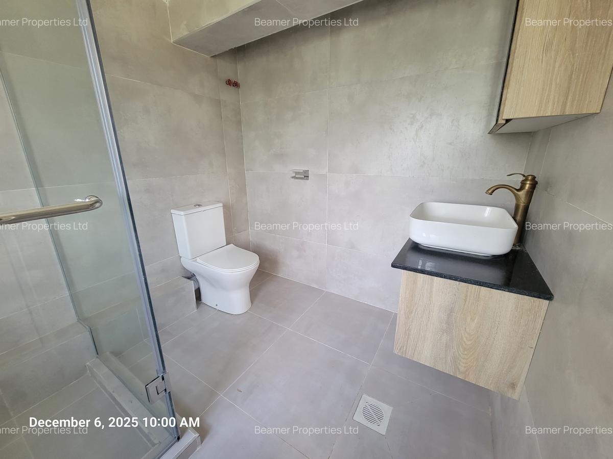 4 Bed House with En Suite at Kamakis Greenspot - 10