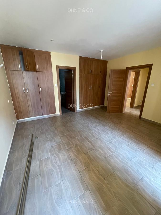 3 Bed Apartment with En Suite in Kilimani - 17