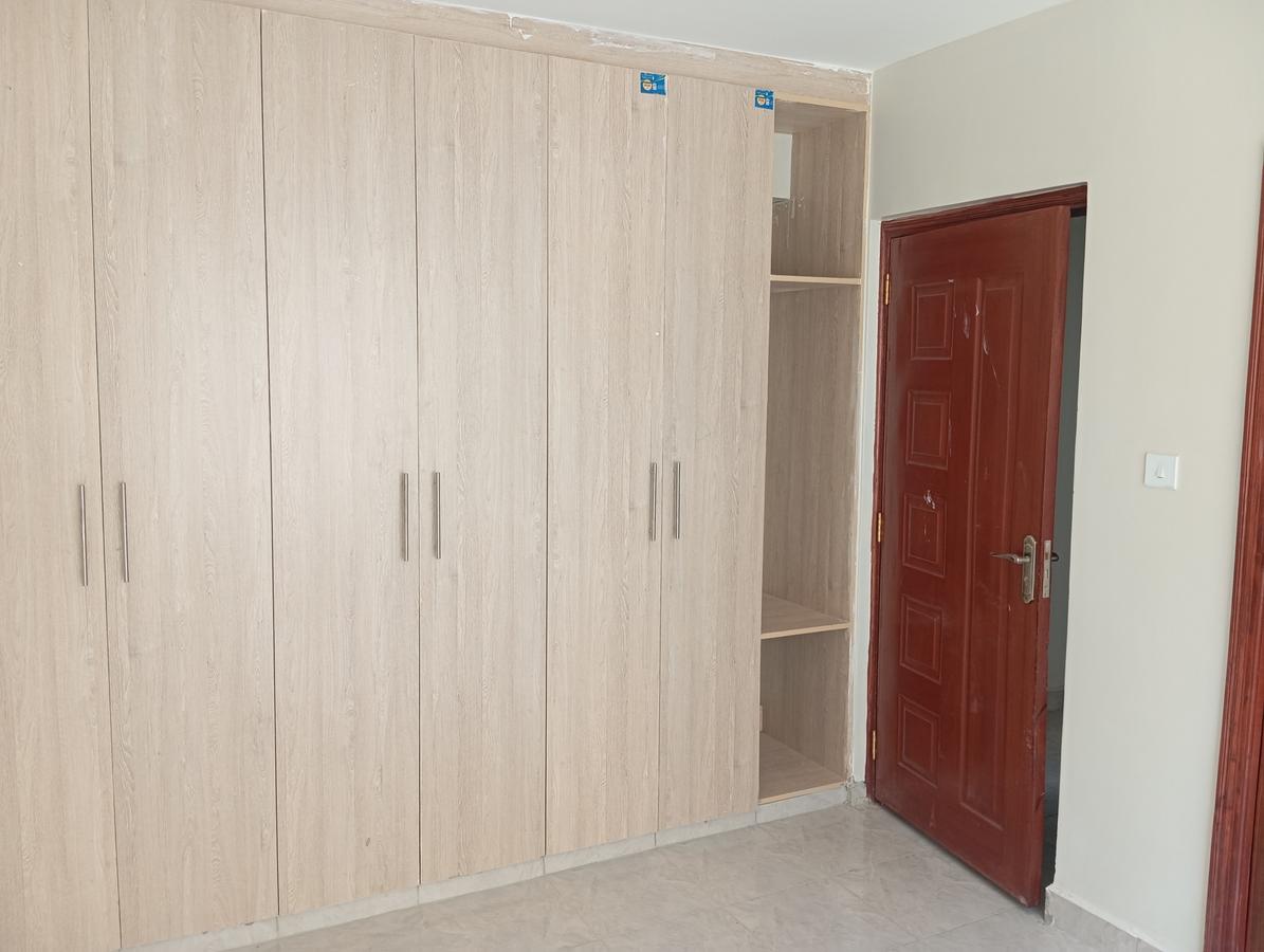 2 Bed Apartment with En Suite at Thika Road - 8