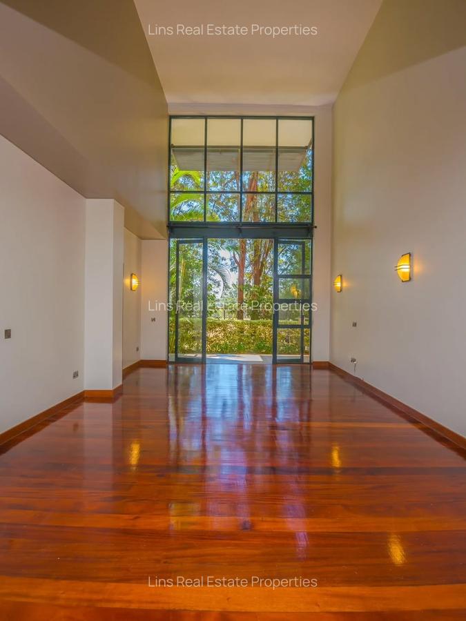 3 Bed Apartment with En Suite in Westlands Area - 3