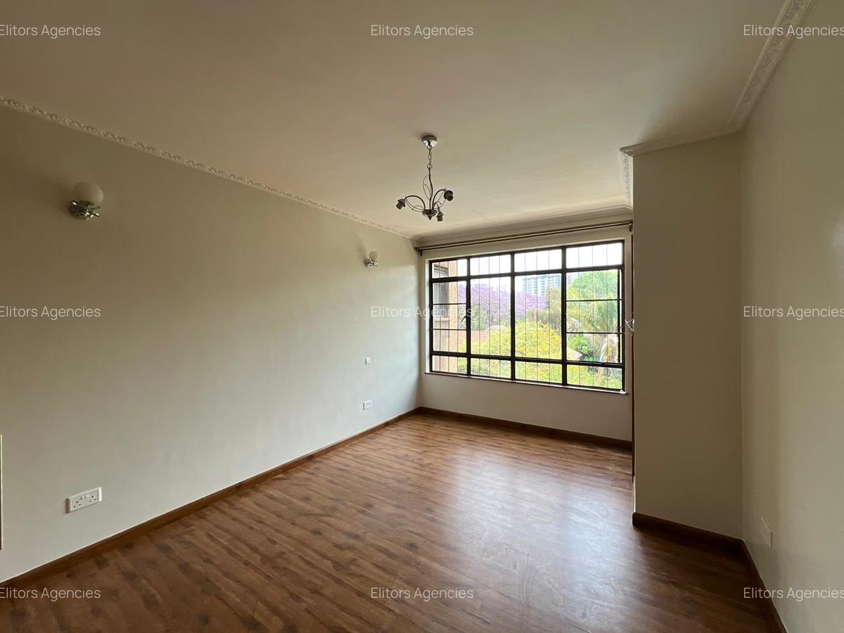 3 Bed Apartment with En Suite at Othaya Road - 16