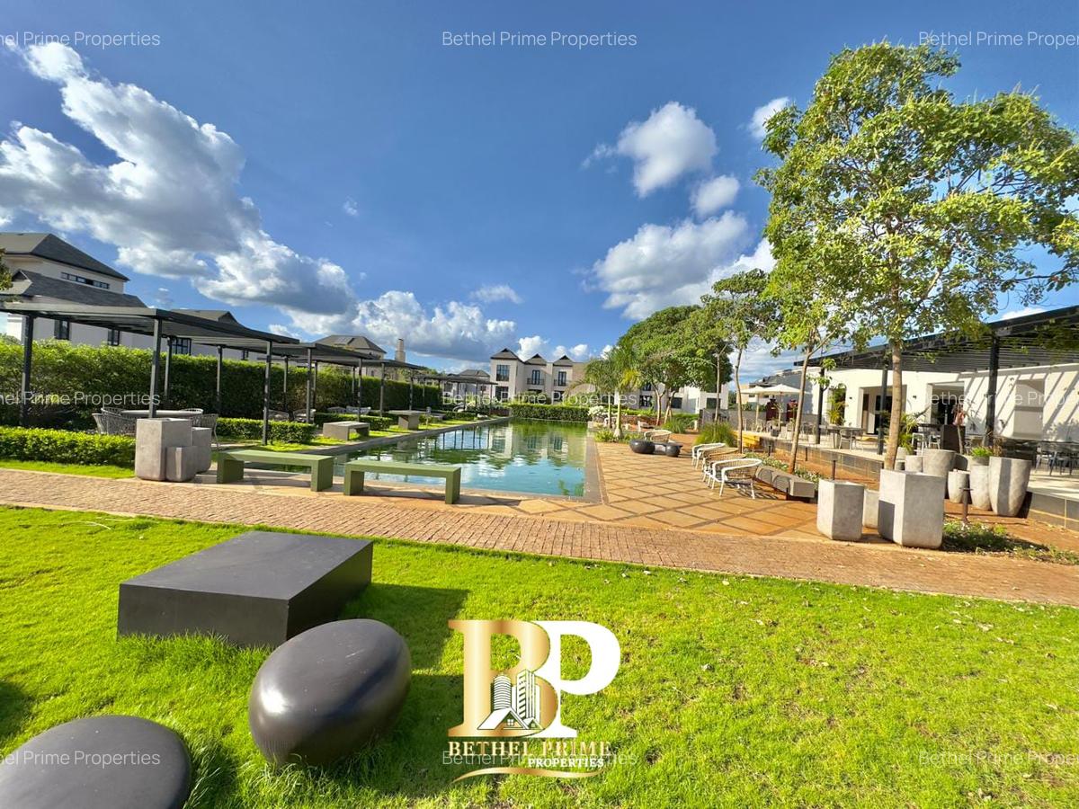 Serviced 3 Bed Apartment with En Suite in Runda - 5