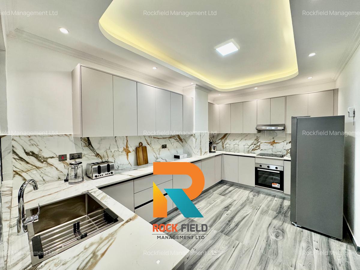 Furnished 1 Bed Apartment with En Suite in Brookside - 9