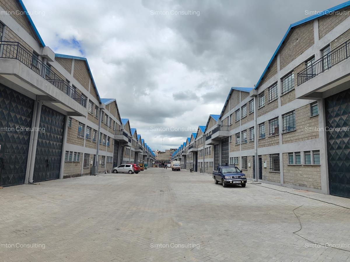 Warehouse with Fibre Internet at Edelman - 3