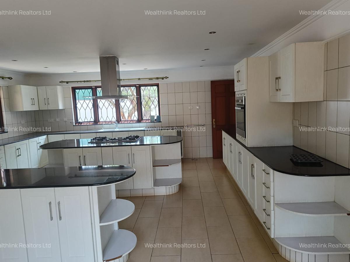 5 Bed House with En Suite at Gigiri - 5