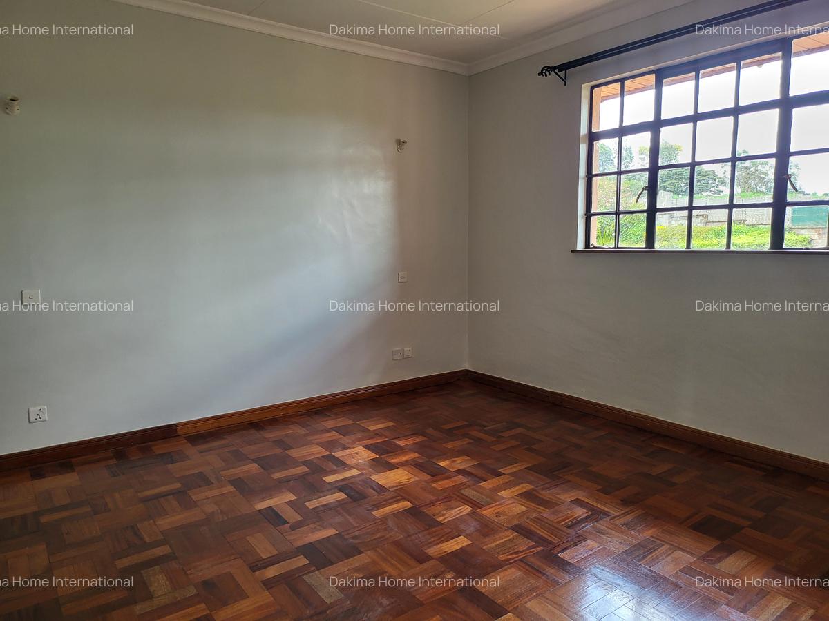 4 Bed Townhouse with En Suite in Runda - 14