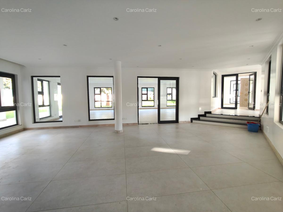 5 Bed House with En Suite at Runda - 7