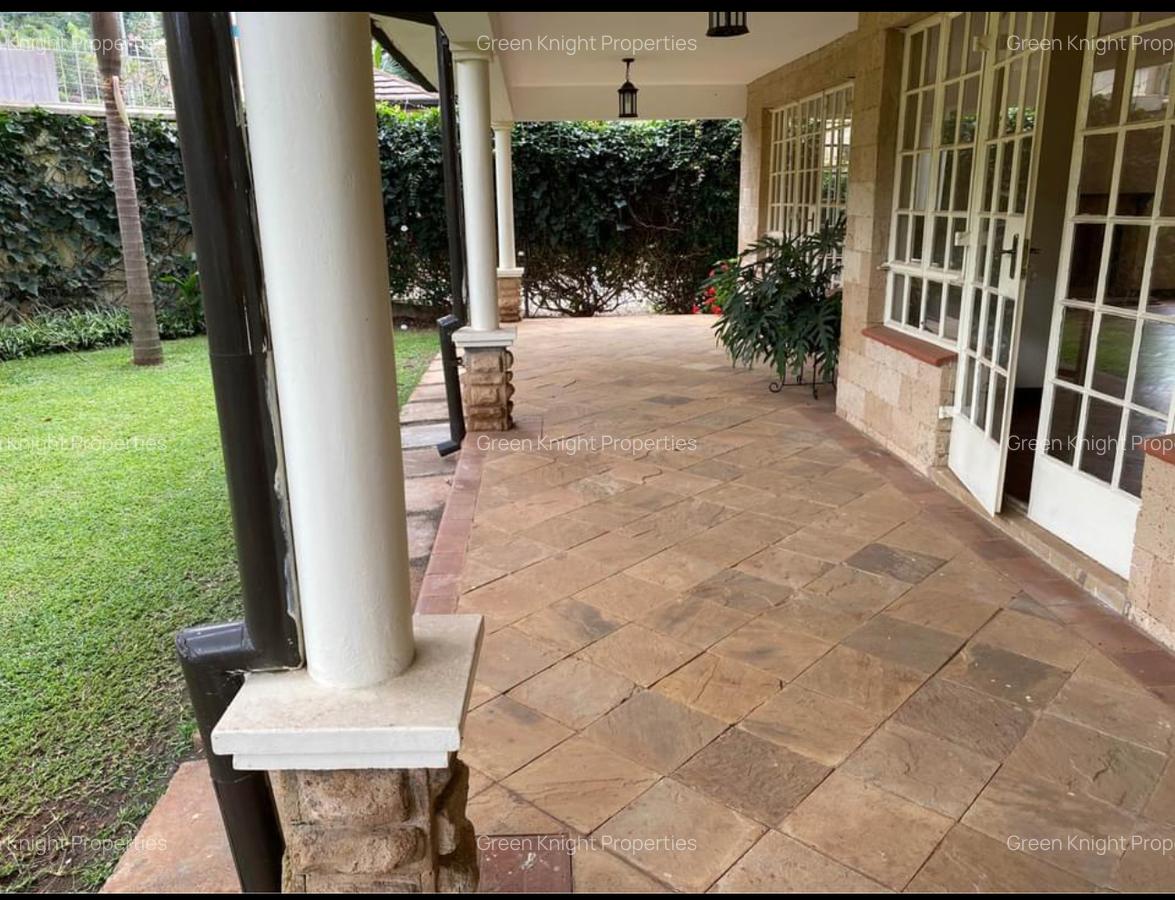 Serviced 5 Bed Apartment with En Suite in Lavington - 9