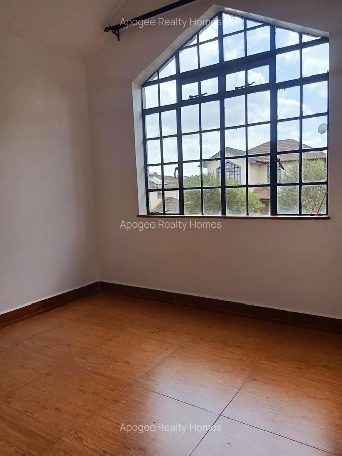 3 Bed House with En Suite at Eden Ville Estate - 12