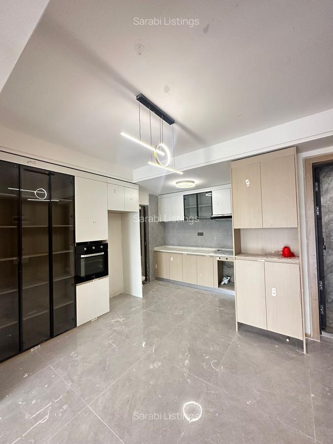 3 Bed Apartment with En Suite in Riverside - 8