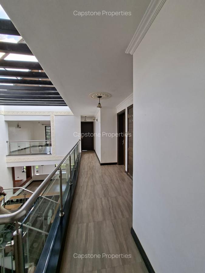 6 Bed House with En Suite in Runda - 20