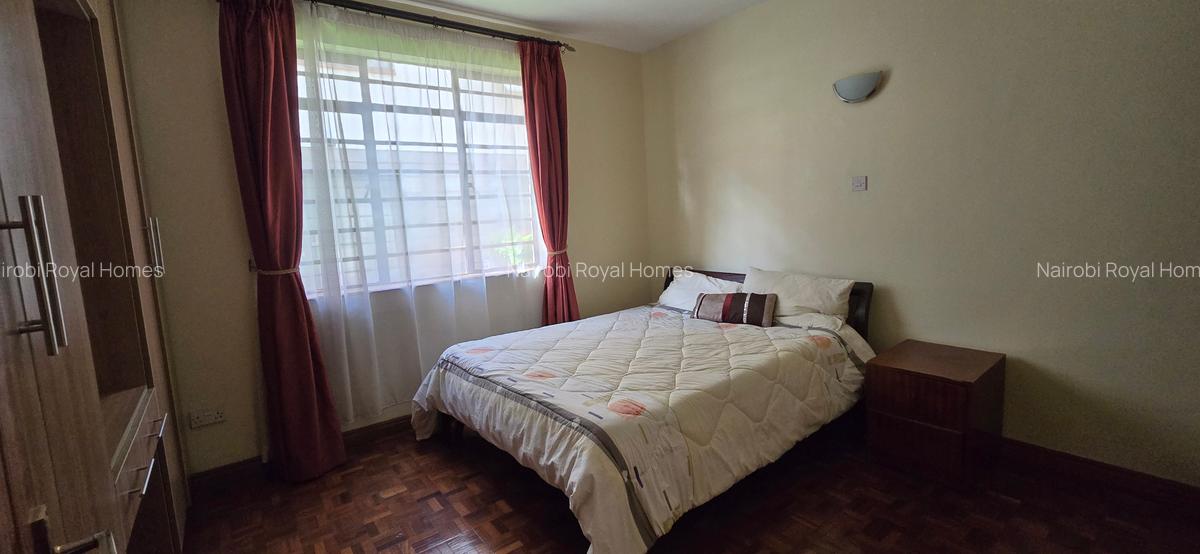 5 Bed Townhouse with En Suite at Lavington Green - 13