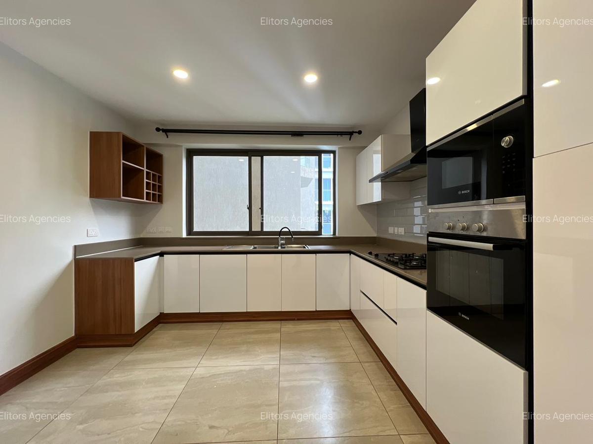 3 Bed Apartment with En Suite at Raphta Road - 4