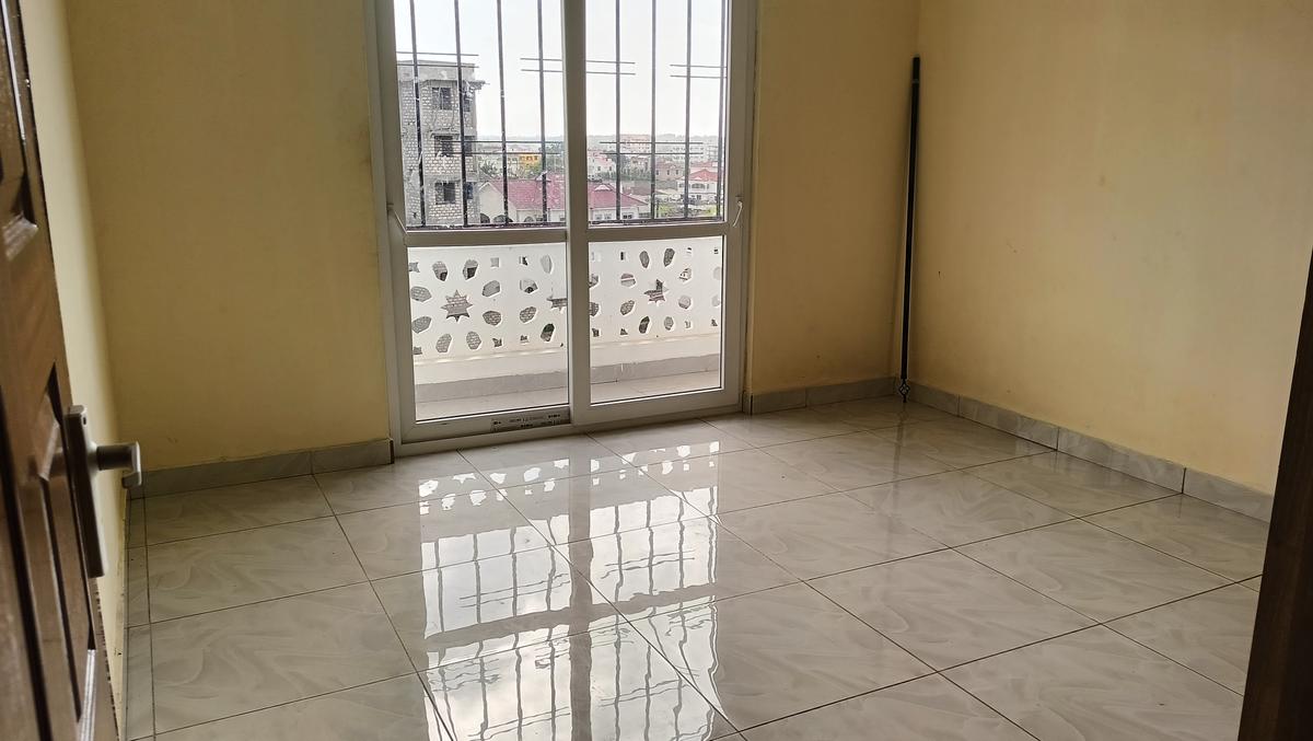 Serviced 1 Bed Apartment with En Suite at Utange - 1