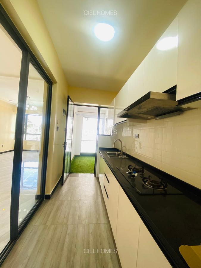 2 Bed Apartment with Swimming Pool at Wood Avenue - 4