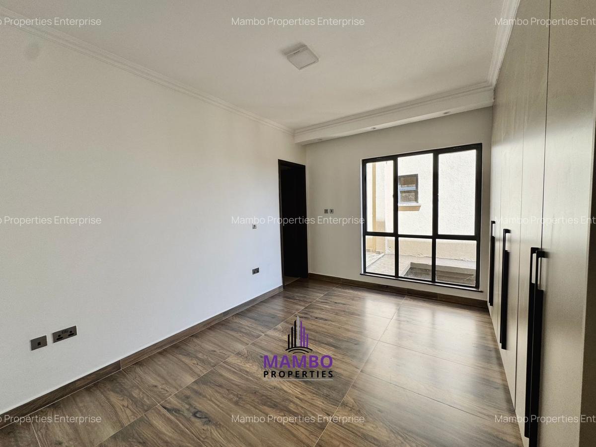 3 Bed Apartment with En Suite at Brookside Drive - 11