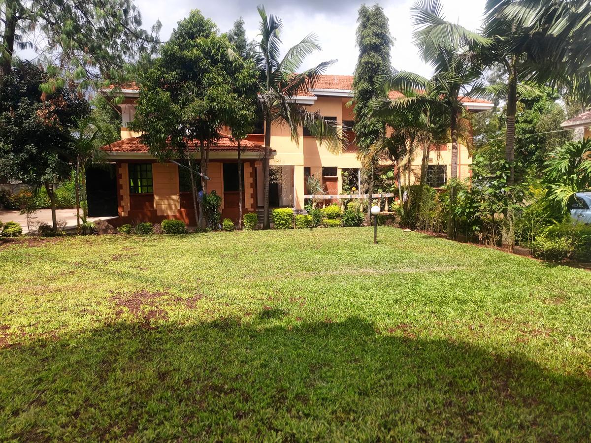5 Bed House with En Suite at Nyari Estate - 1