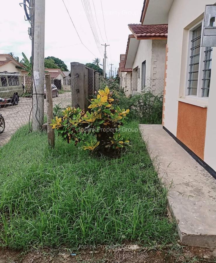 3 Bed Apartment with En Suite in Nyali Area - 13