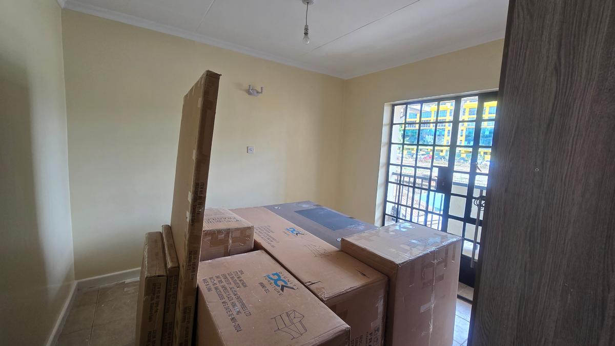 Office with Fibre Internet in Ngong Road - 9