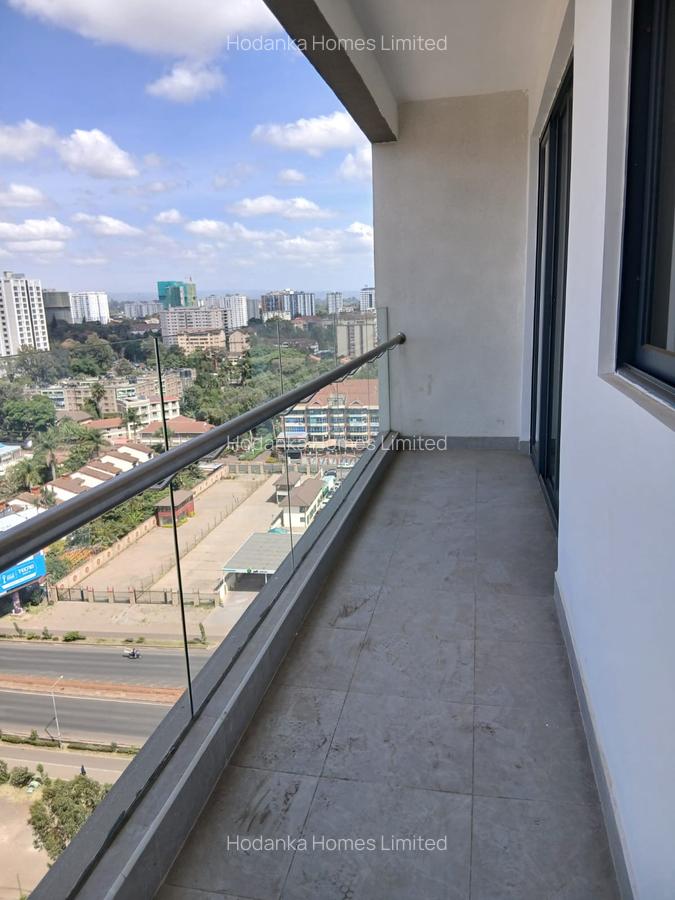 1 Bed Apartment with Gym in Kilimani - 4