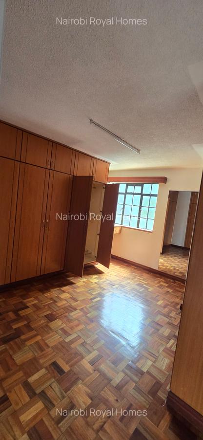 5 Bed Townhouse with En Suite at Lavington Green - 11