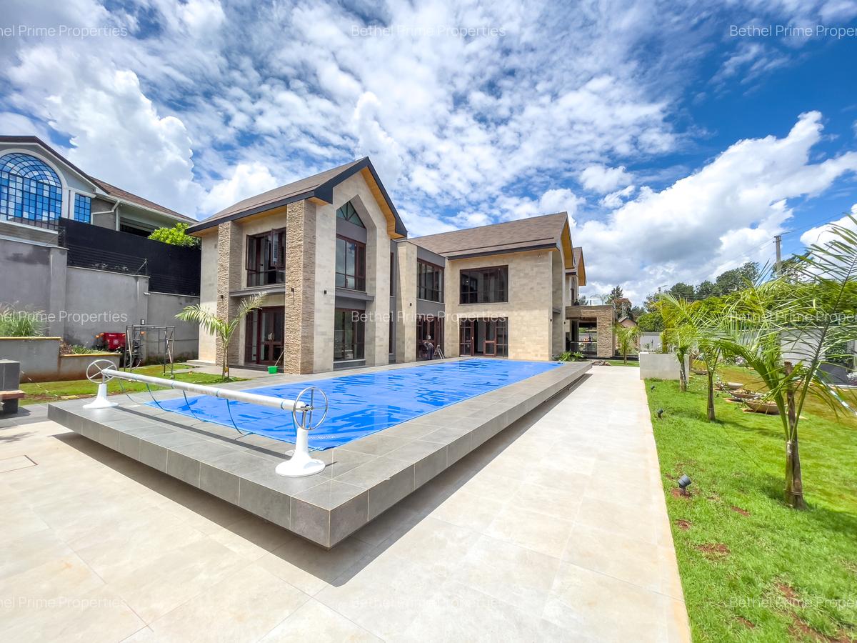 4 Bed Villa with En Suite in Runda - 1