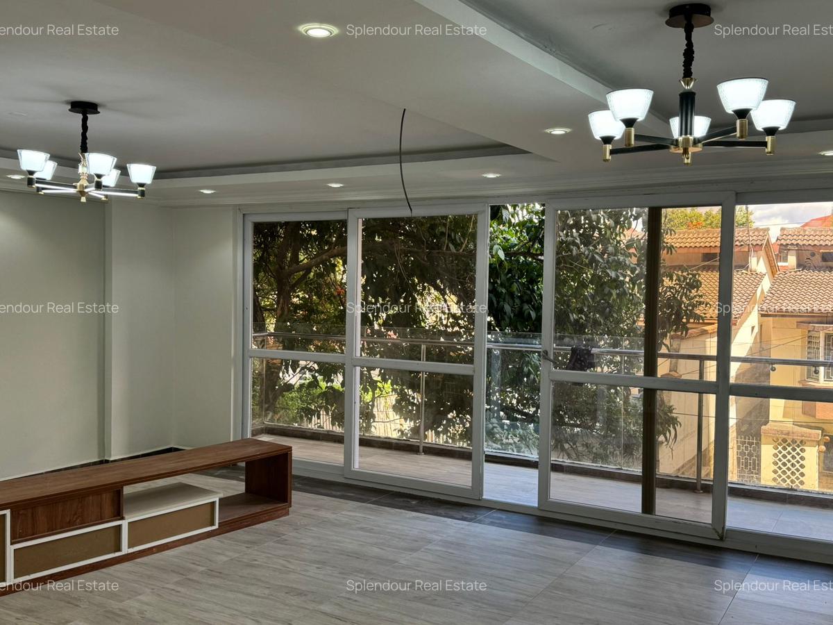3 Bed Apartment with En Suite in Kilimani - 13