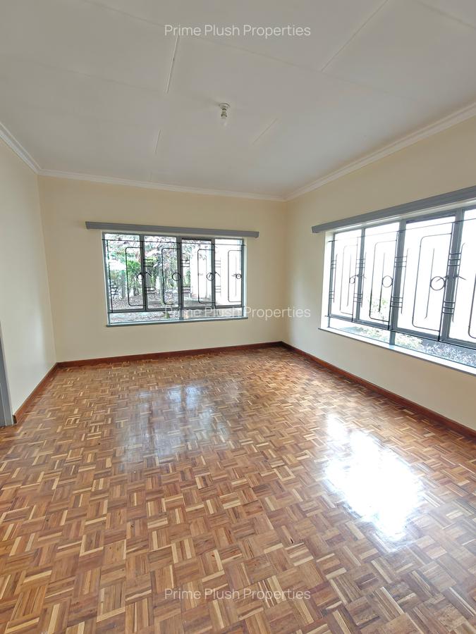4 Bed House with Staff Quarters in State House - 3